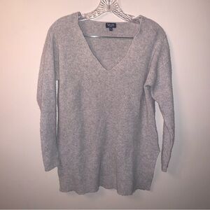Splendid 100% Cashmere Grey V-neck Sweater XS